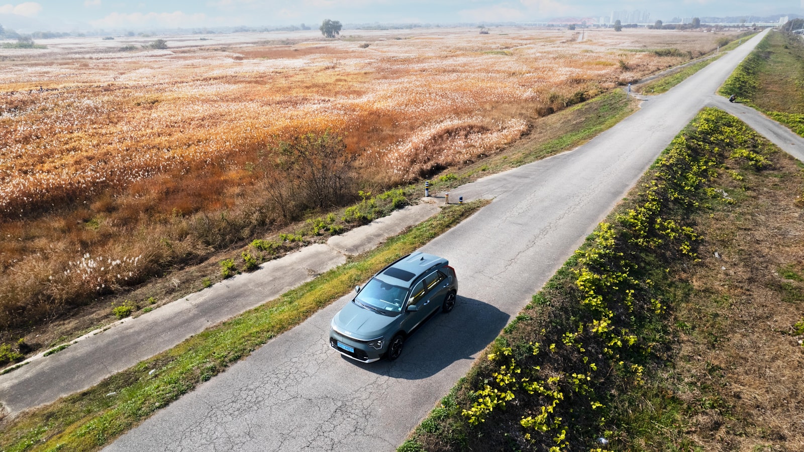 How to Find Better Rest Stops, Gas, and Food Along Your Route hero image